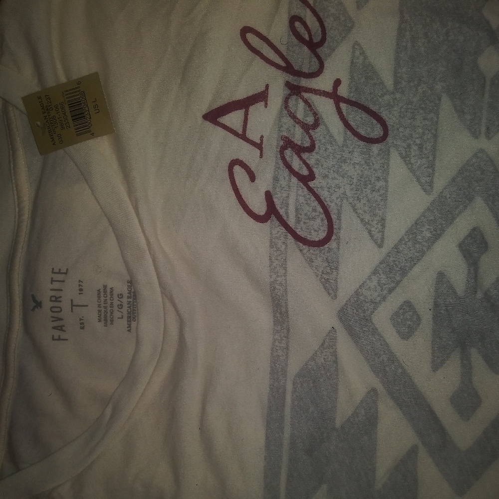 American Eagle Long Sleeve Tee